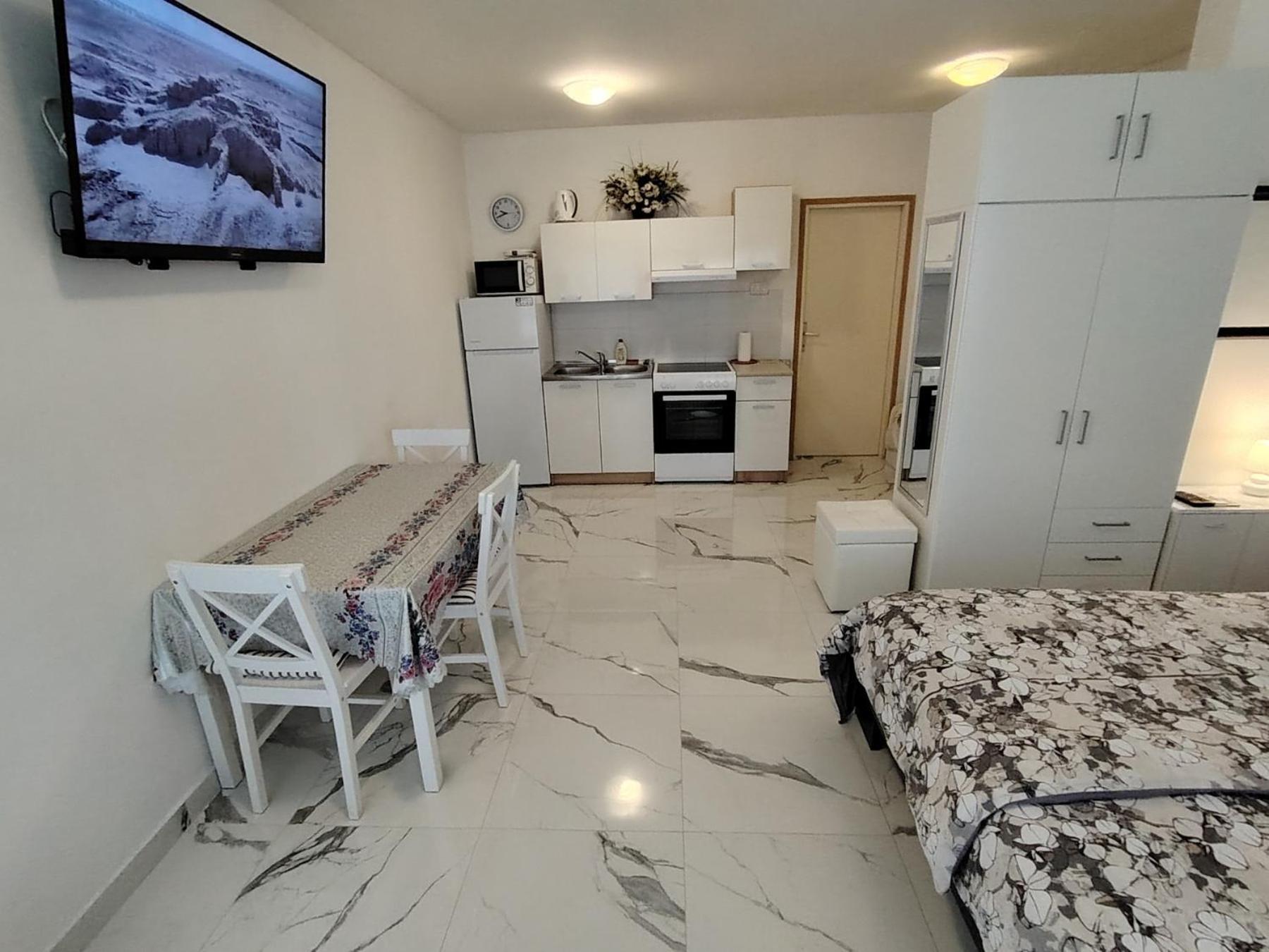 Studio-Apartman Ella Porec Exterior photo