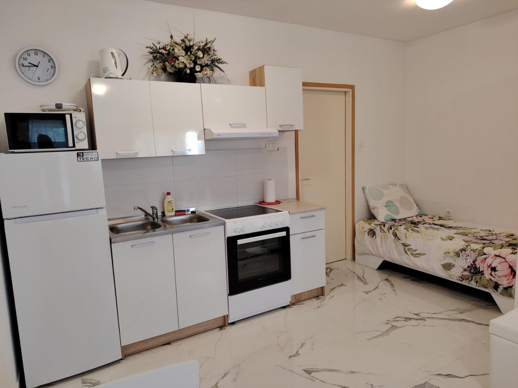 Studio-Apartman Ella Porec Exterior photo